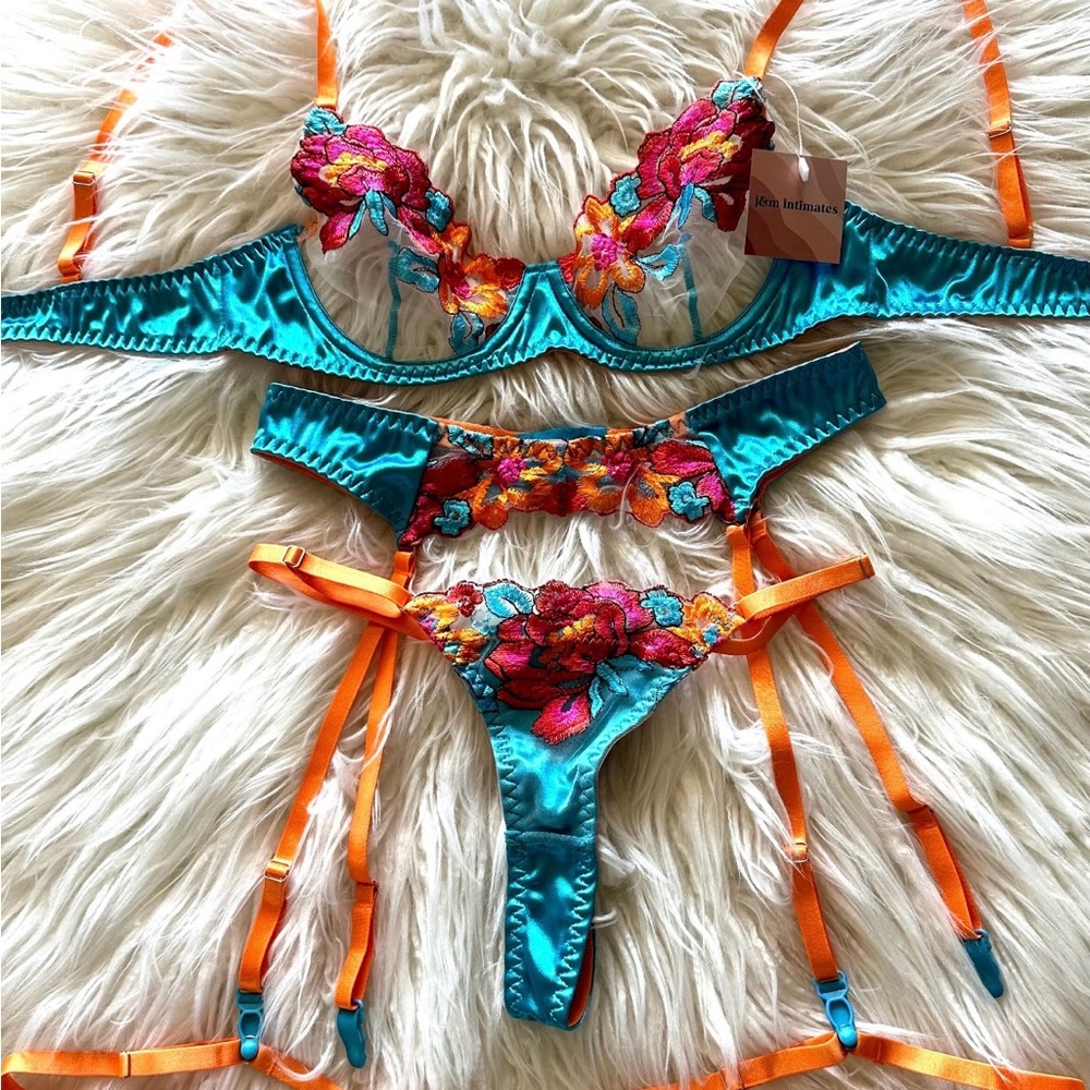 Vibrant Silky Floral Embroidey Lingerie set, Garter  Belt, Thigh Straps